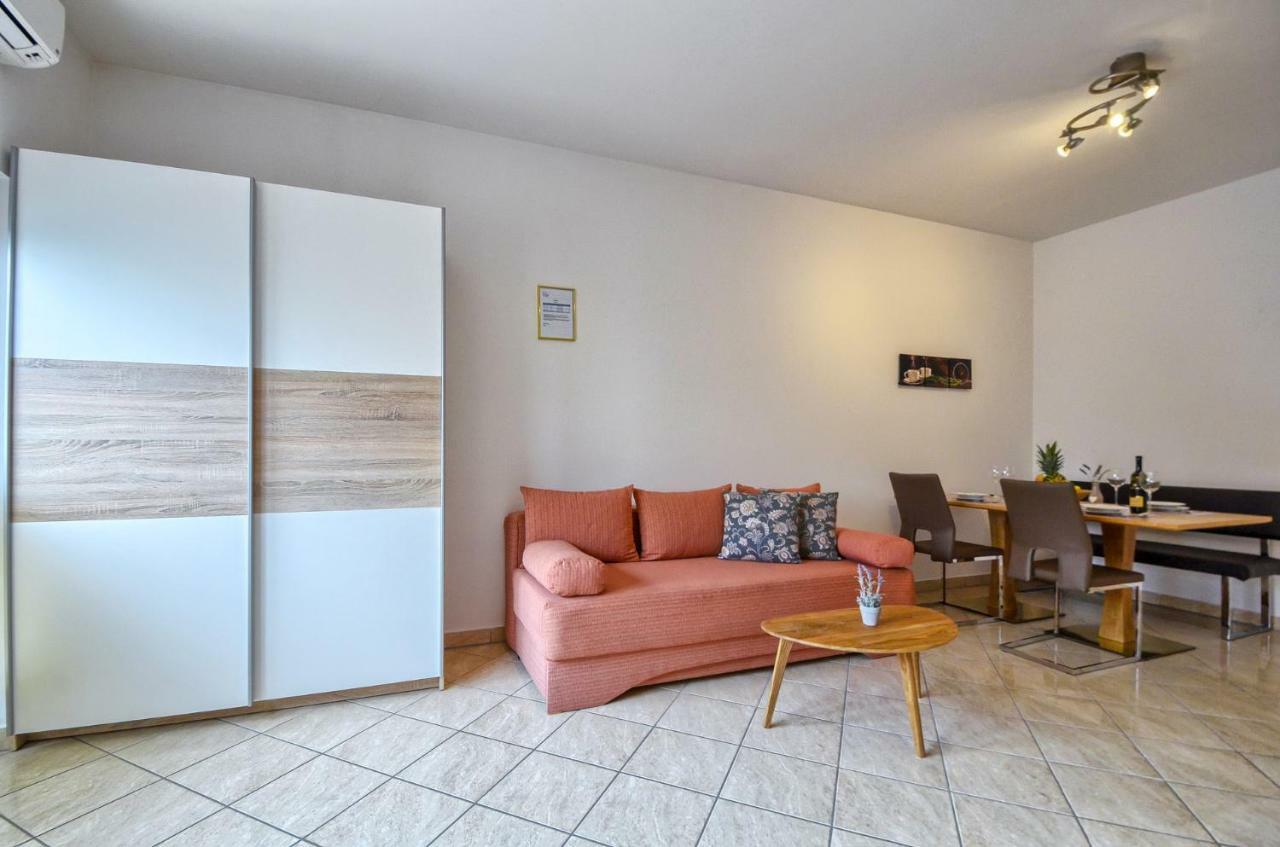 Apartma Picco Pula