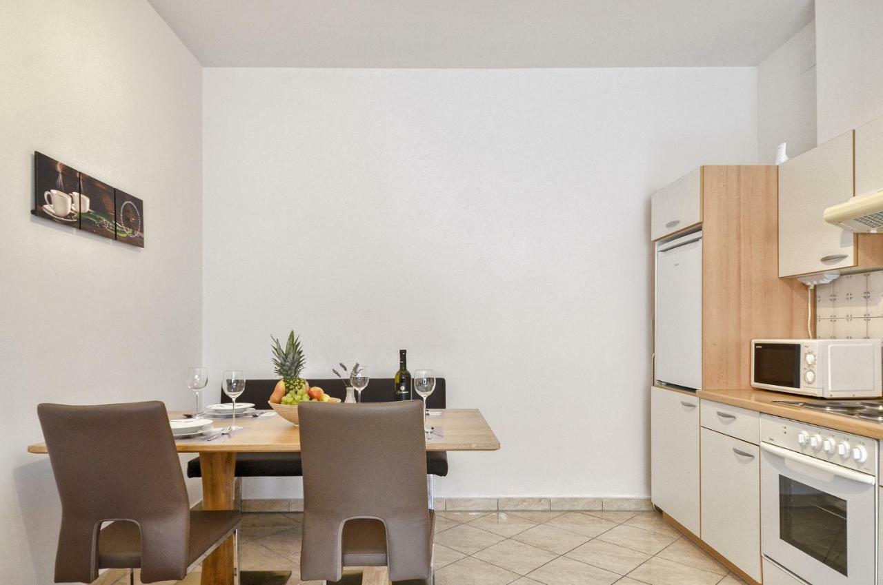 Picco Apartma Pula