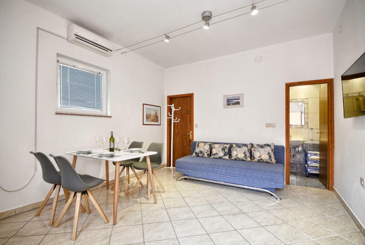 Picco Apartment